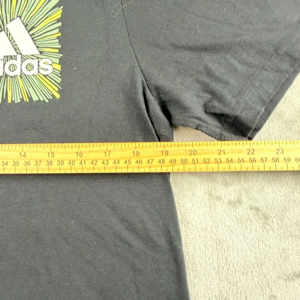 Adidas Men's Medium Optimist T-Shirt Black Graphic Logo Crew Neck Tee KA2629